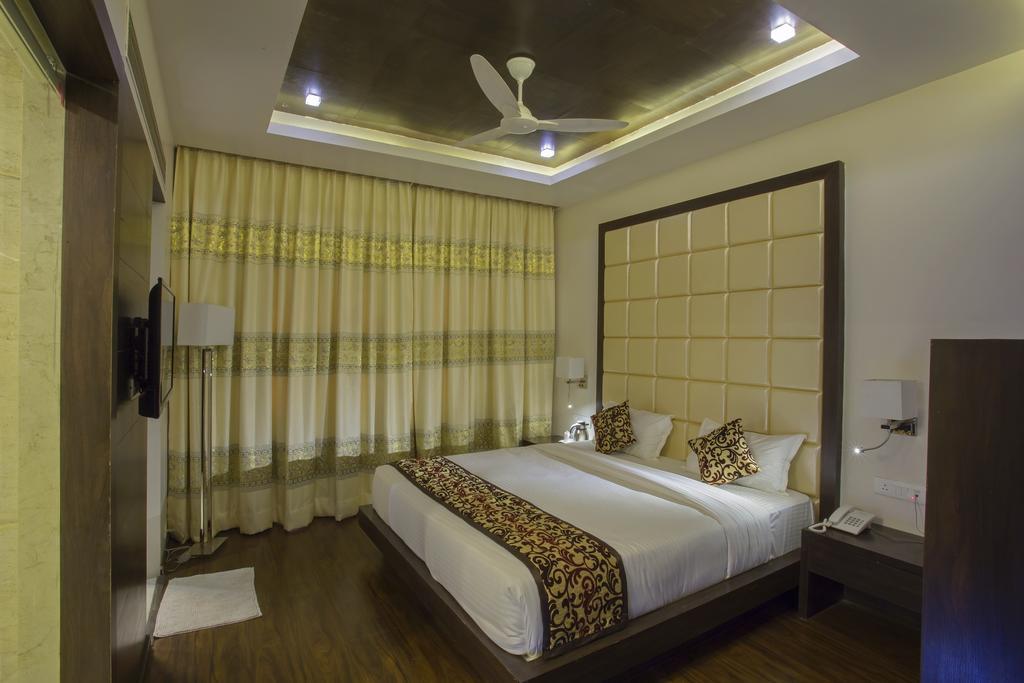 โฮเต็ล ราวี เรสซิเดนซี Hotel Morbi ห้อง รูปภาพ