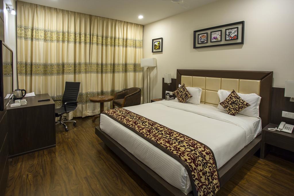 โฮเต็ล ราวี เรสซิเดนซี Hotel Morbi ห้อง รูปภาพ